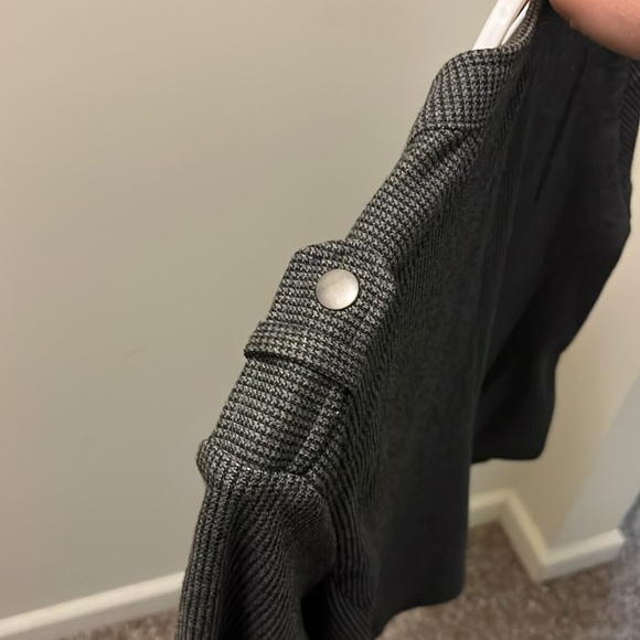 Maurice’s gray/black houndstooth Open front blazer size Medium - Picture 6 of 9